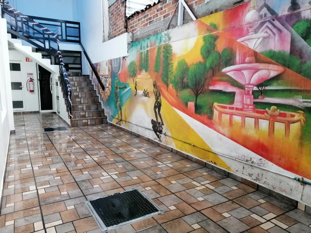 Hostal Maple Querétaro Extérieur photo