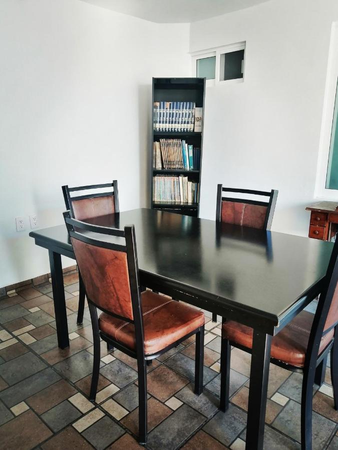 Hostal Maple Querétaro Extérieur photo