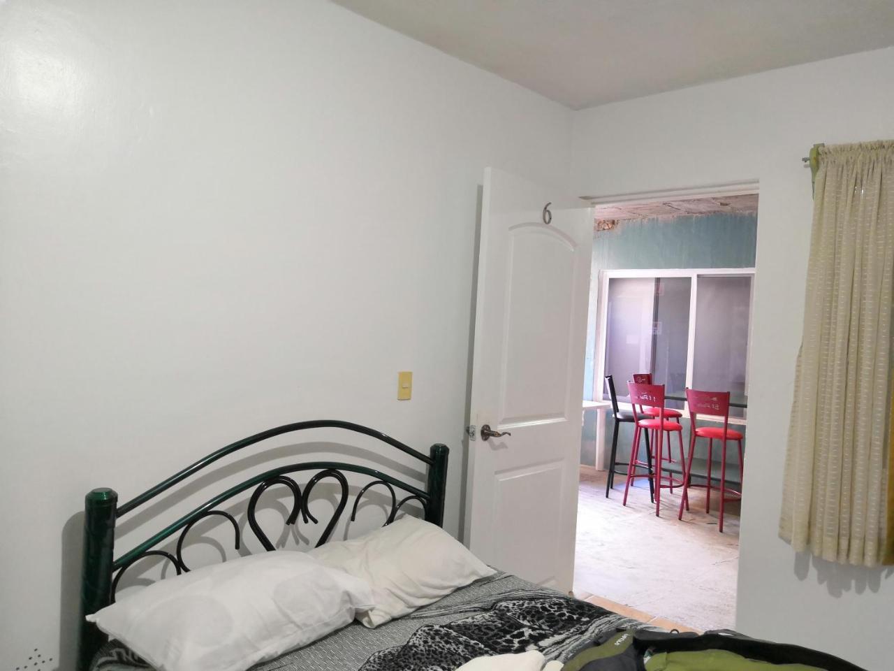 Hostal Maple Querétaro Extérieur photo